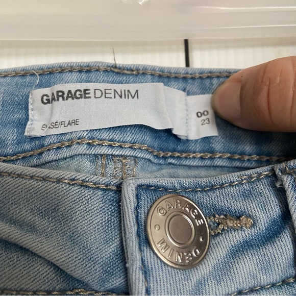 High Rise Flare Jean - Picture 6 of 6